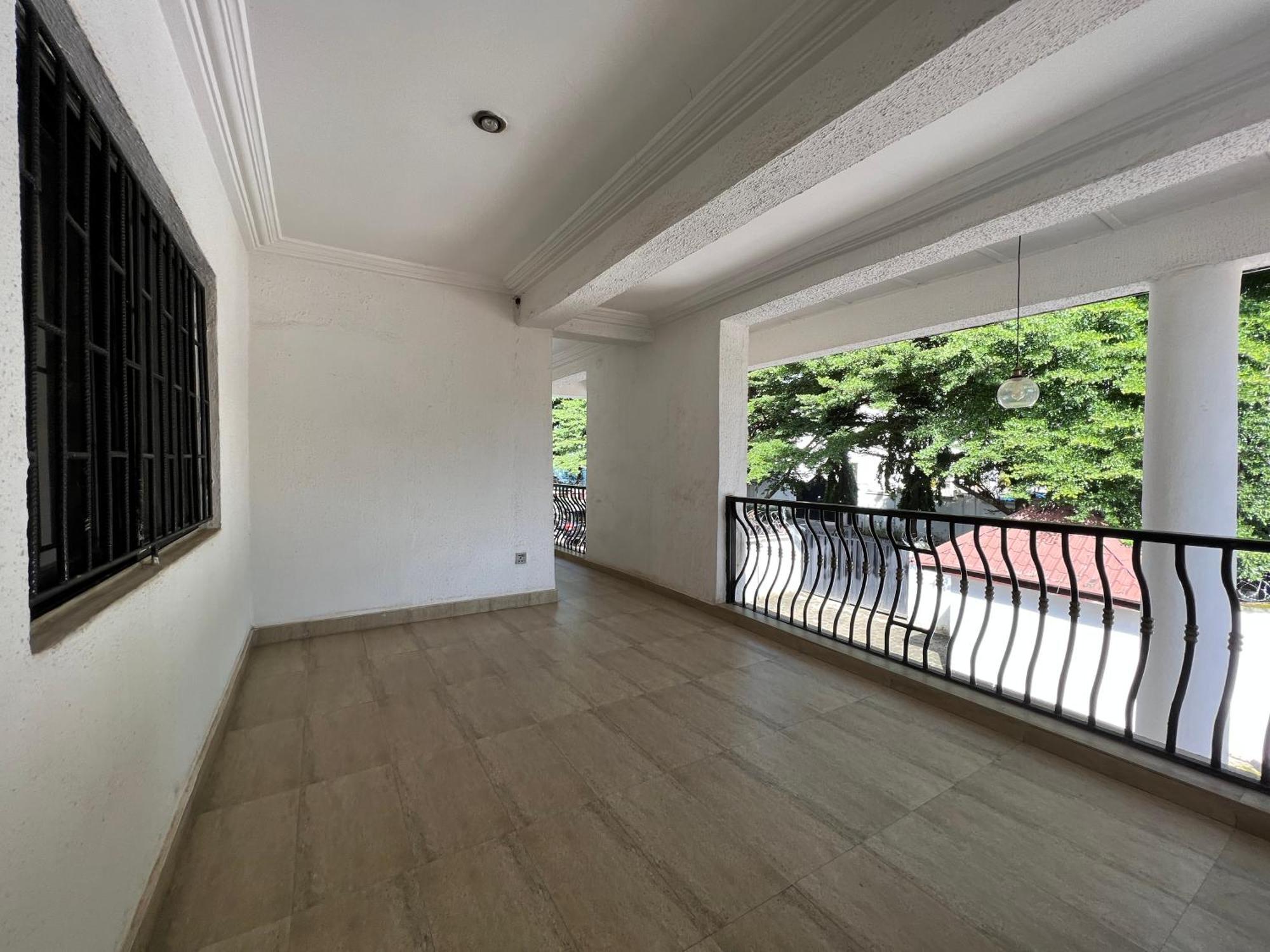 Urban Rootz Hotel อาบูจา ภายนอก รูปภาพ