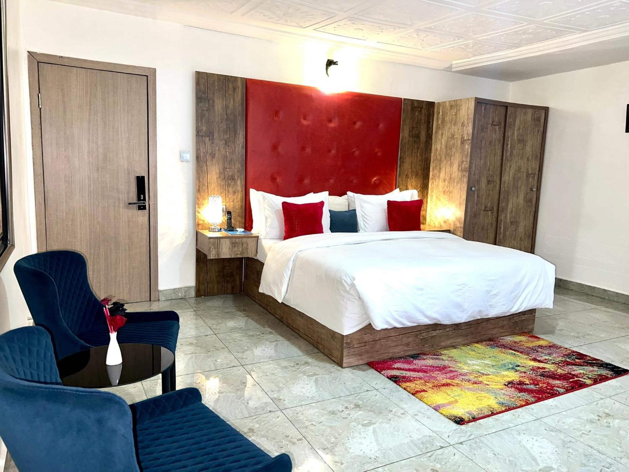 Urban Rootz Hotel อาบูจา ภายนอก รูปภาพ